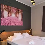 Garda Hotel 3*
