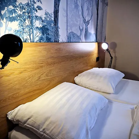 Garda Hotel 3*