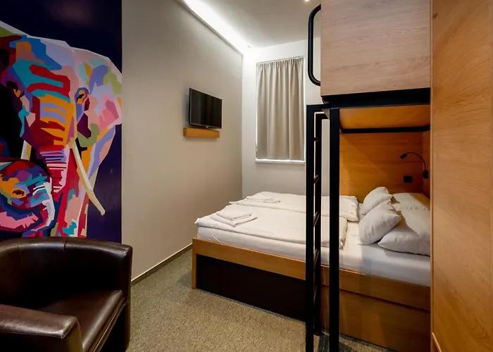 Garda Сомбатхей