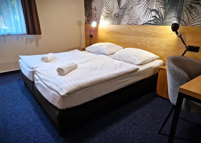 Garda Hotel 3*