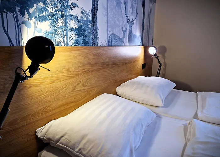 Garda Hotel 3*