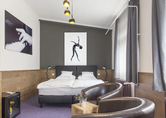Garda Hotel 3*